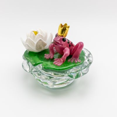 Amy Krüger, Drottningens gåva hytformad underfångsglas och bladguld